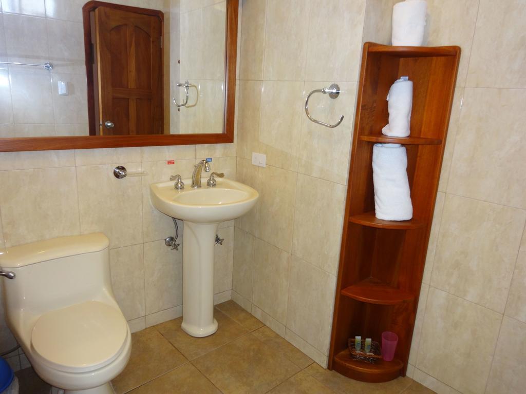 Hotel Del Sol Galapagos Puerto Ayora  Kültér fotó