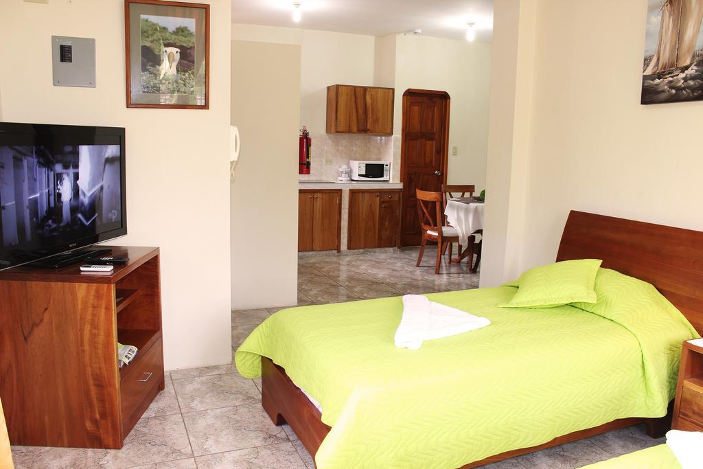 Hotel Del Sol Galapagos Puerto Ayora  Szoba fotó