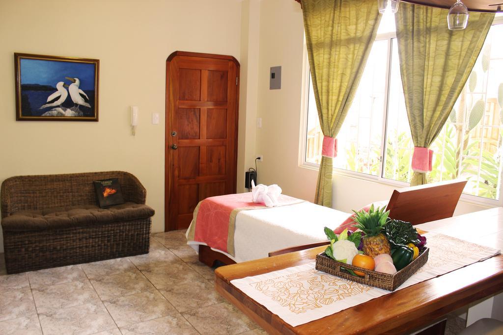 Hotel Del Sol Galapagos Puerto Ayora  Szoba fotó