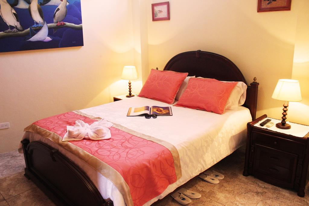 Hotel Del Sol Galapagos Puerto Ayora  Szoba fotó