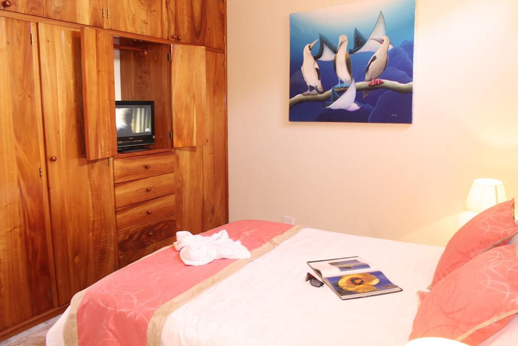 Hotel Del Sol Galapagos Puerto Ayora  Szoba fotó
